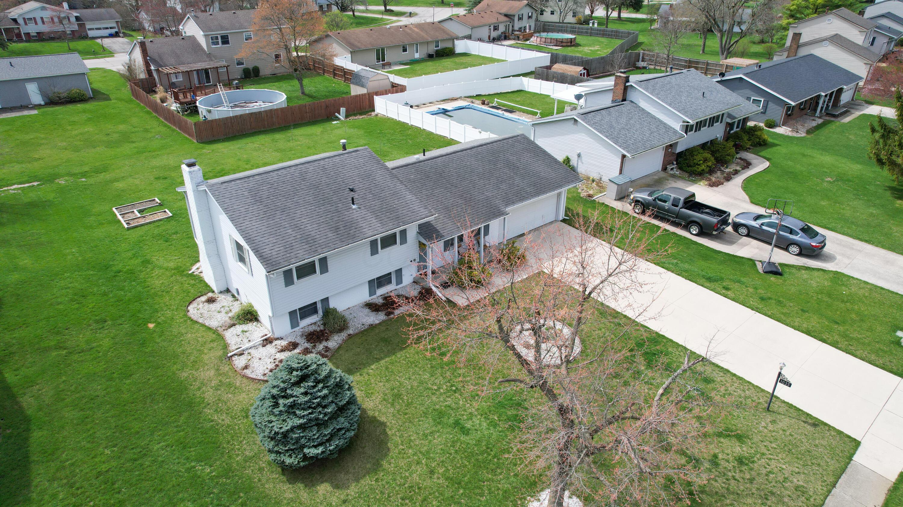 1035 Amboise Drive, Marion, Ohio image 9