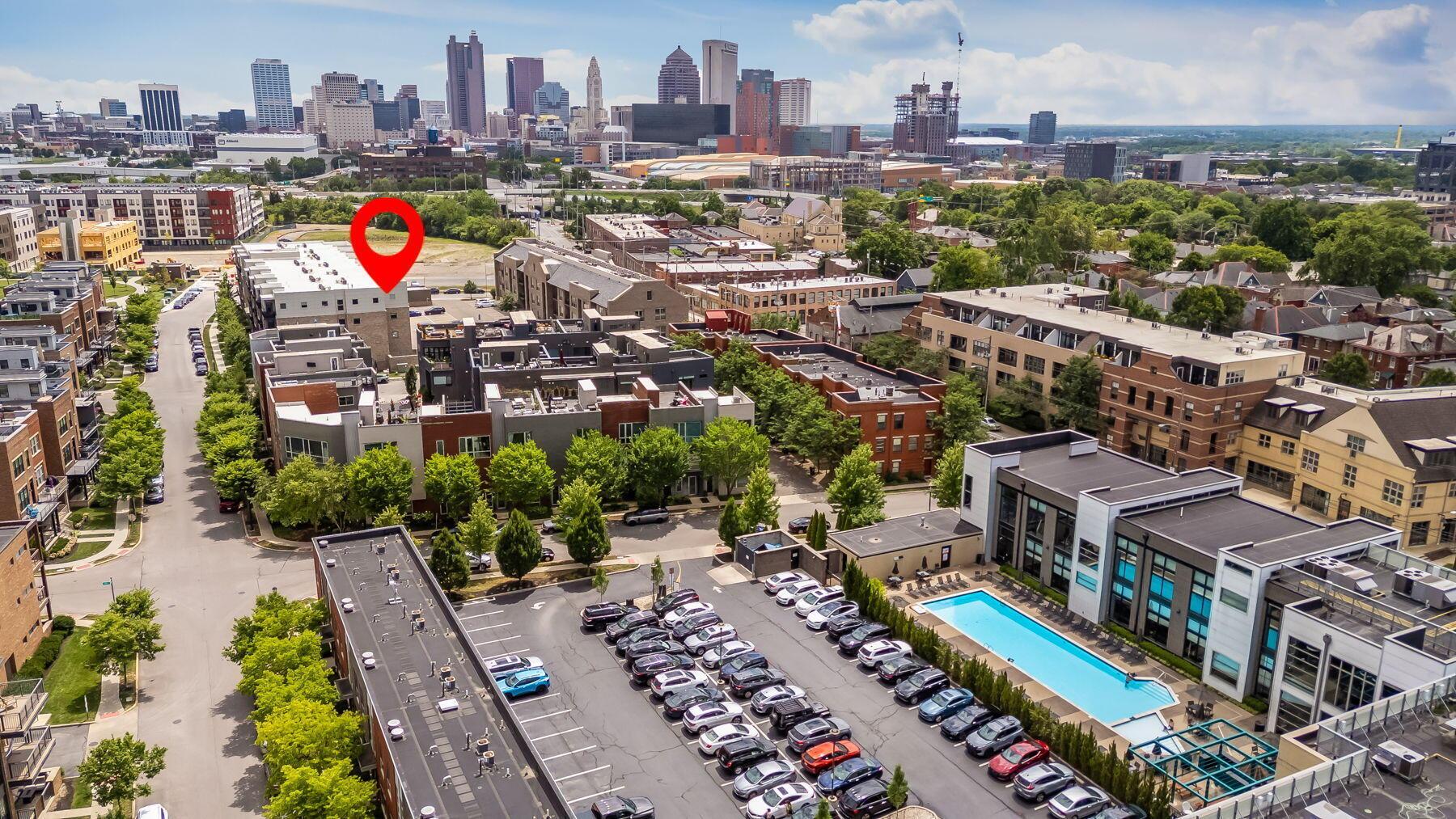 Columbus, Ohio 43215, United States, 2 Bedrooms Bedrooms, ,2 BathroomsBathrooms,Residential,Active,203027