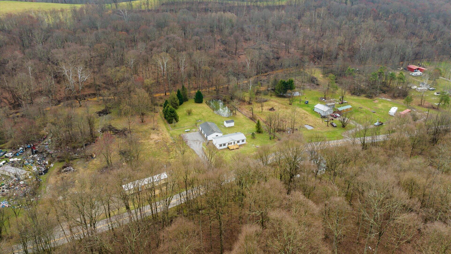 3750 Cannelville Road, Roseville, Ohio image 40