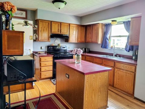 Tiny photo for 908 Larkfield Drive, Columbus, OH 43085 (MLS # 226015050)
