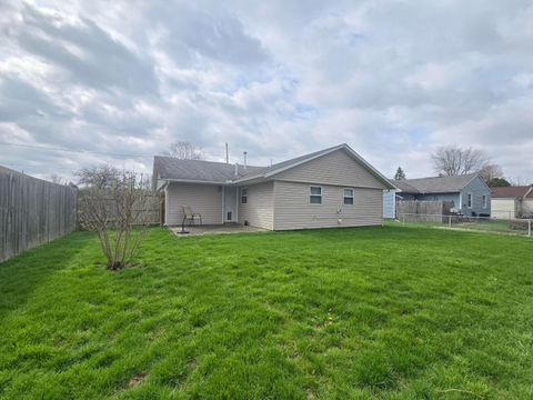 Tiny photo for 253 Washington Avenue, London, OH 43140 (MLS # 226012827)