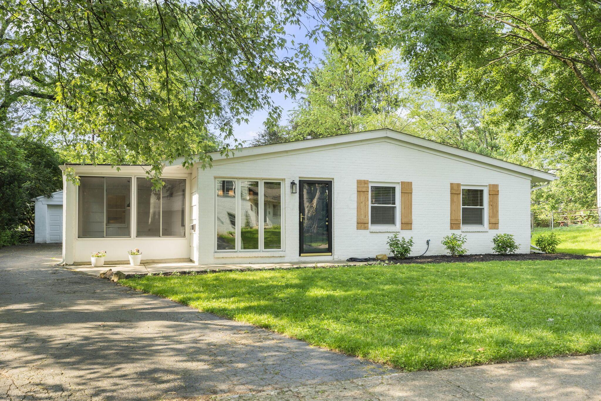 895 Caniff Road, Columbus, Ohio image 1