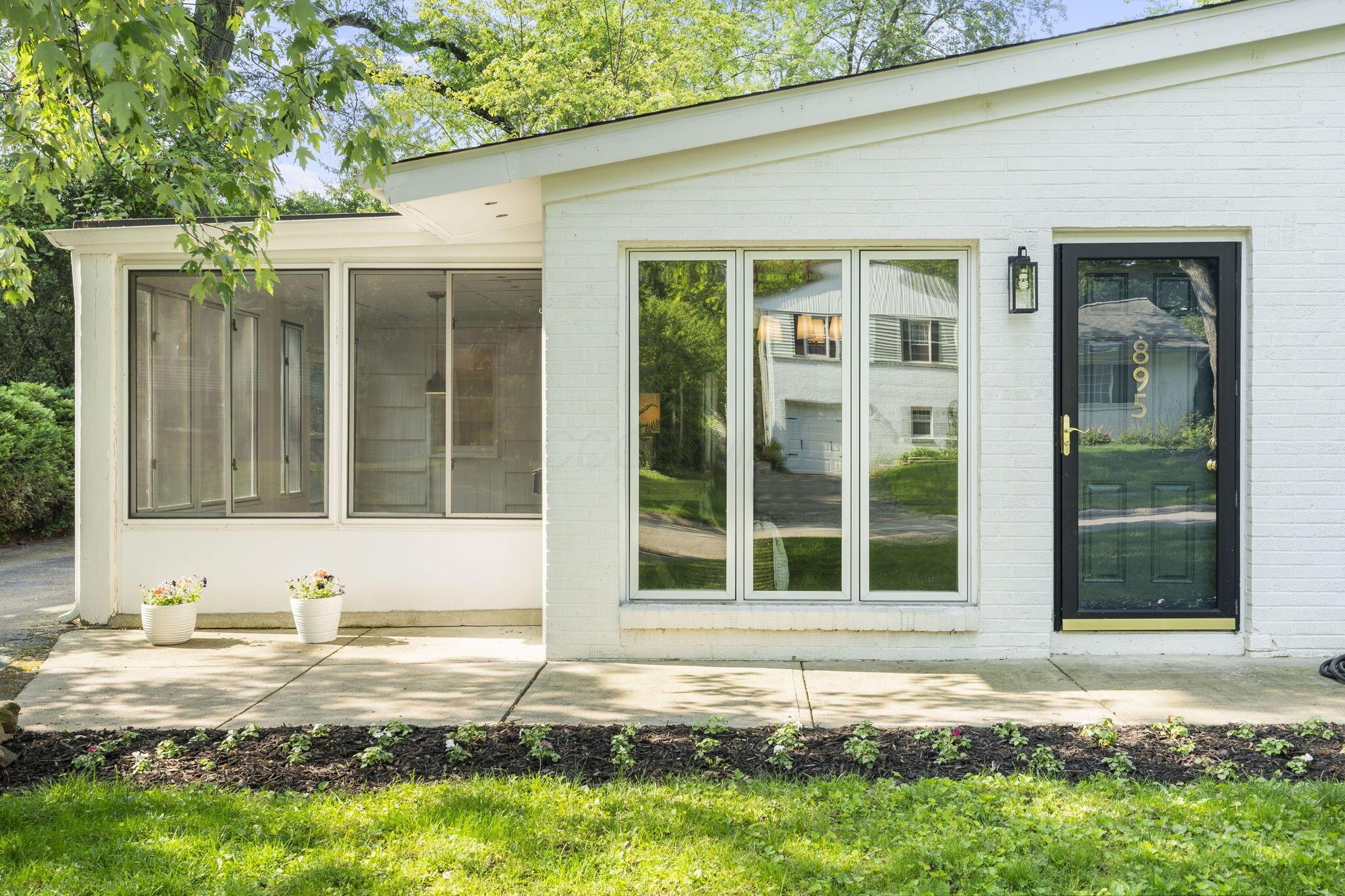 895 Caniff Road, Columbus, Ohio image 4