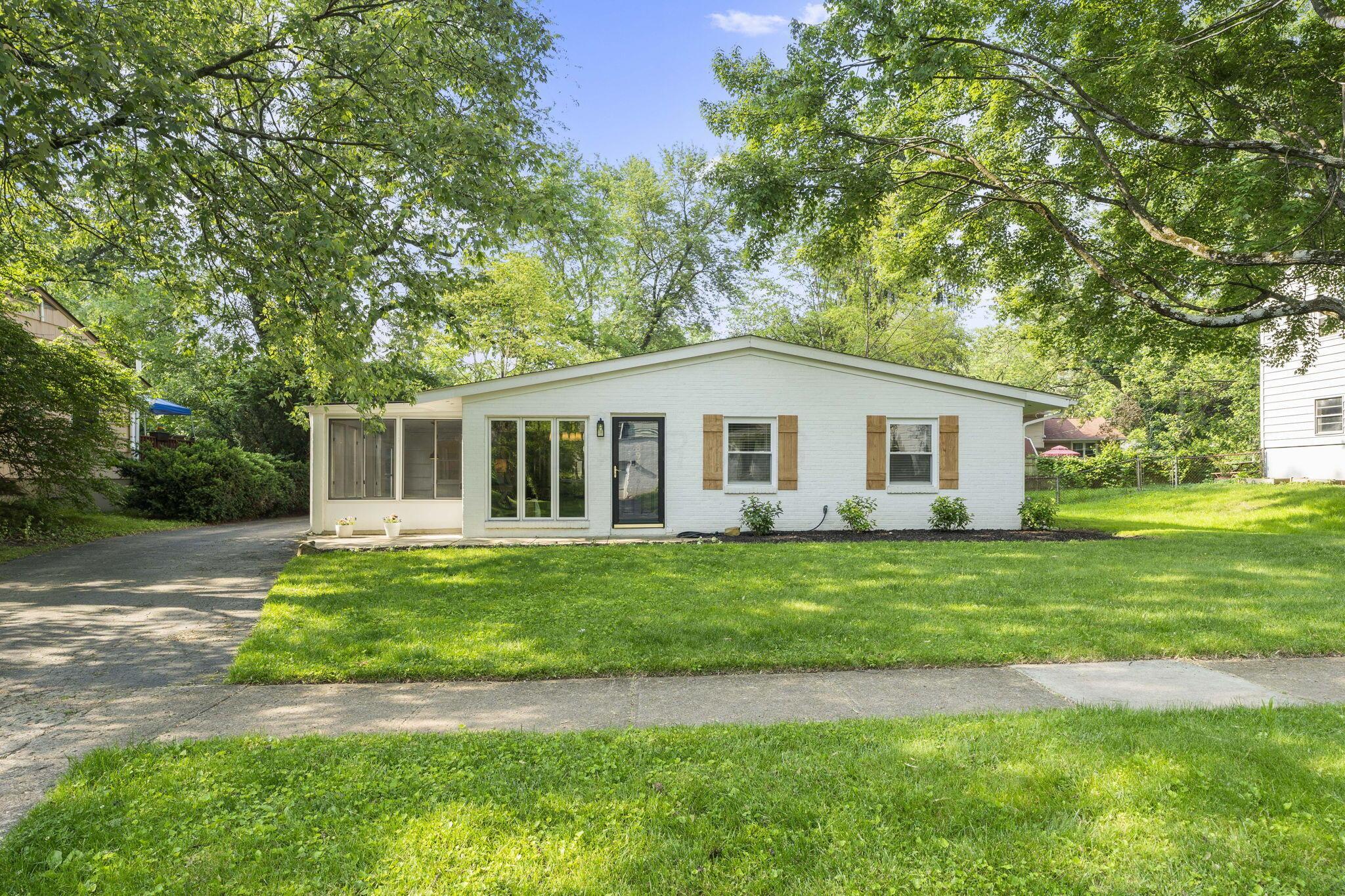895 Caniff Road, Columbus, Ohio image 2