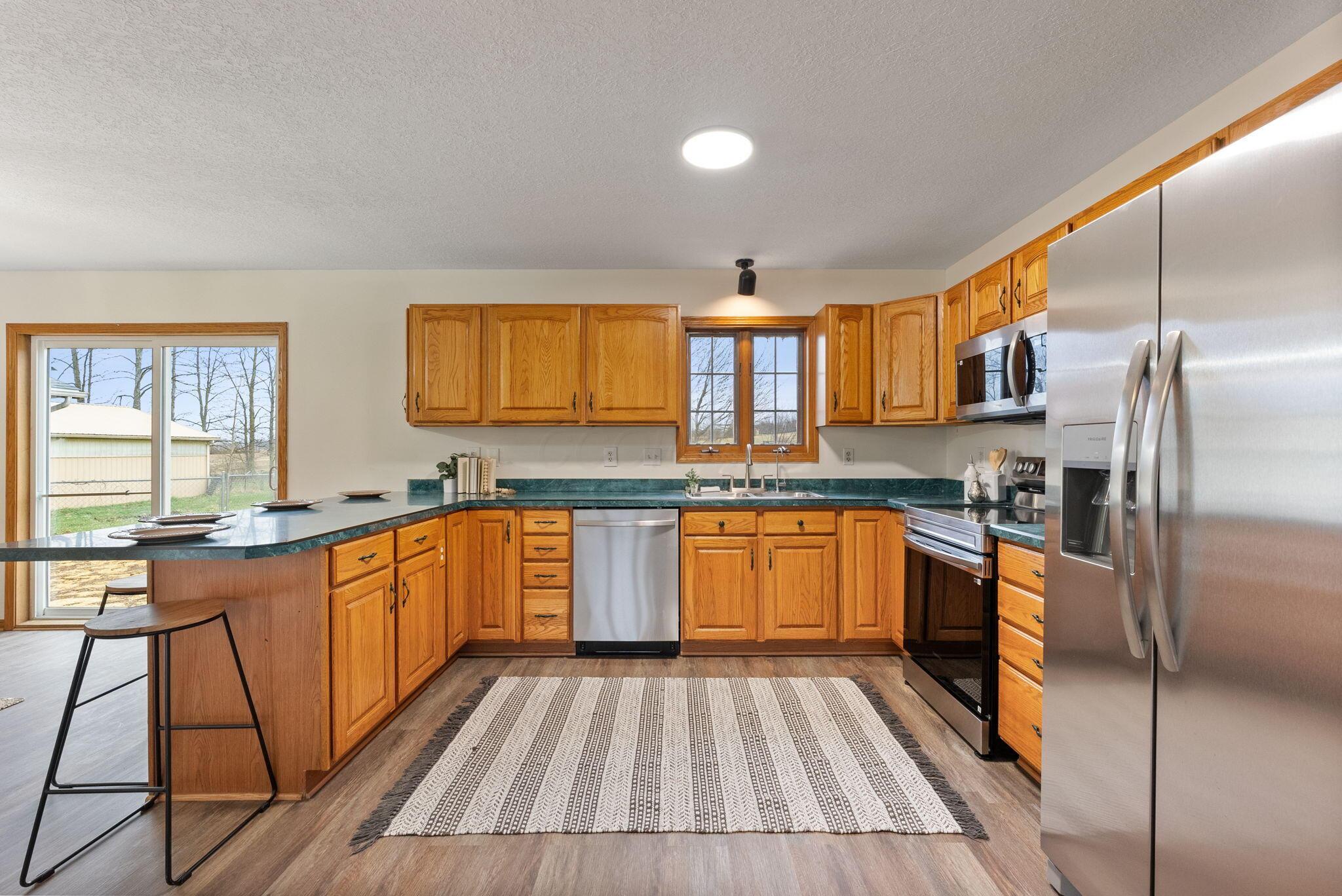 2851 Gratiot Road, Newark, Ohio image 12