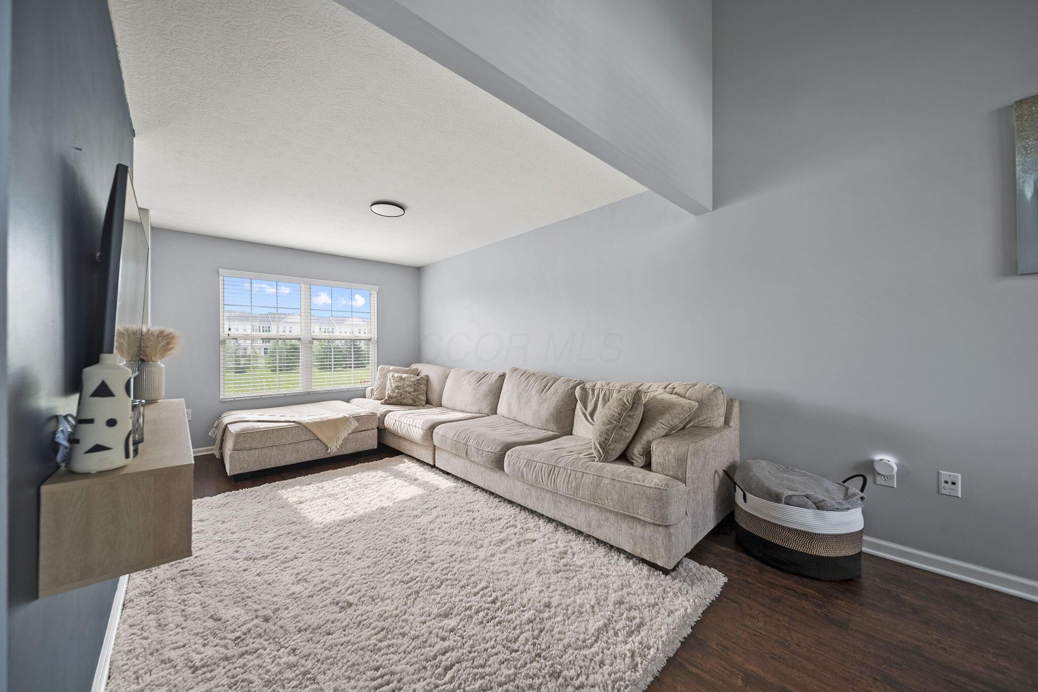 5994 Andrew John Drive, New Albany, Ohio image 6