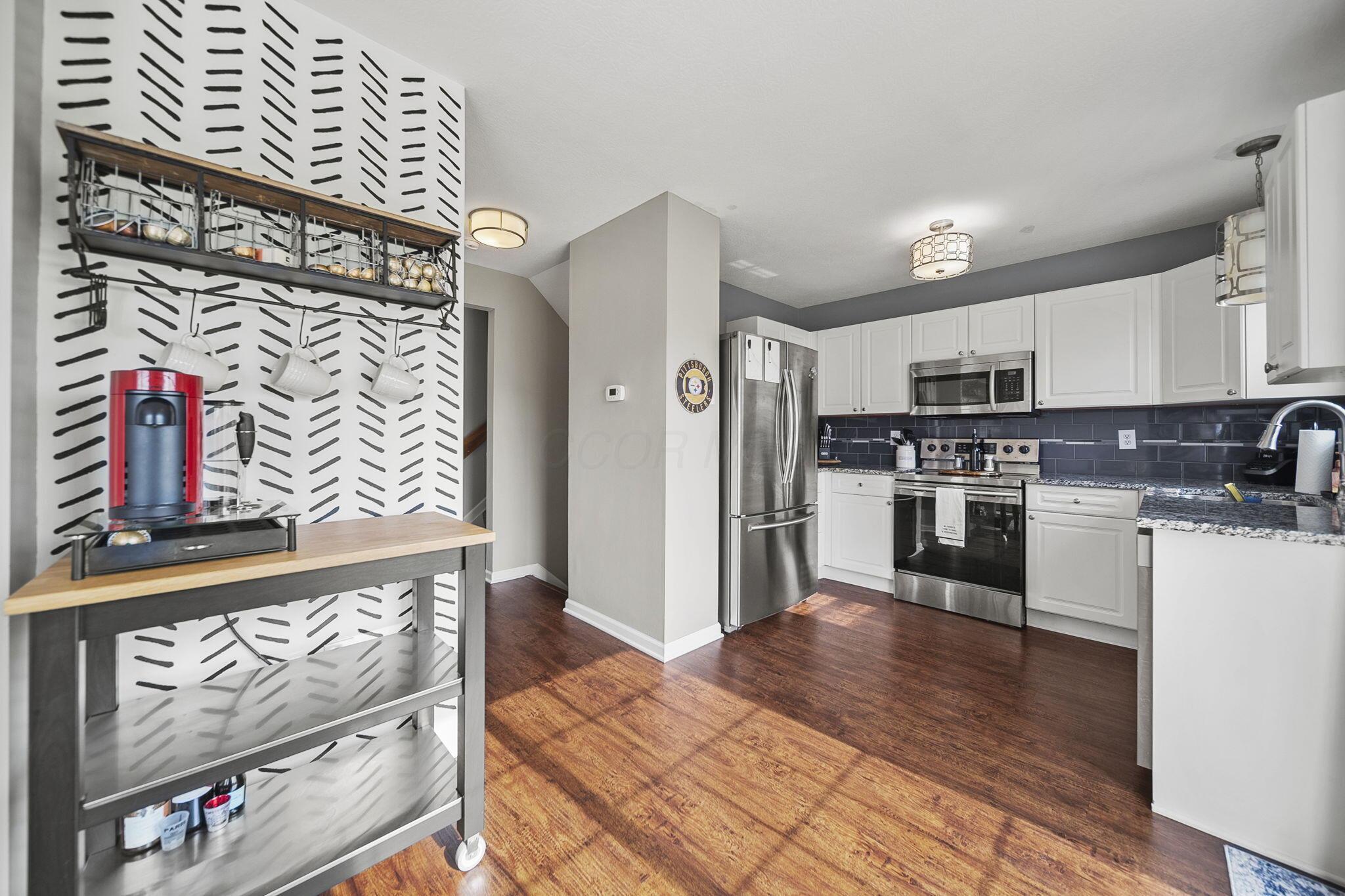 5994 Andrew John Drive, New Albany, Ohio image 12