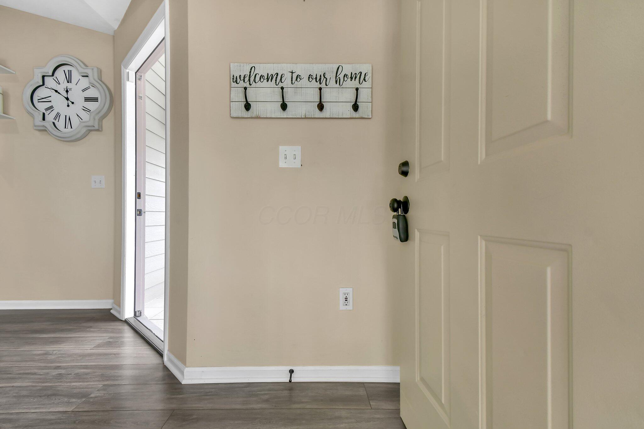5870 Crooked Creek Boulevard, Grove City, Ohio image 10
