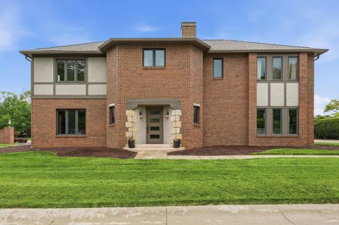 Photo of 180 Stanwick Court, Newark, OH 43055 (MLS # 226015015)