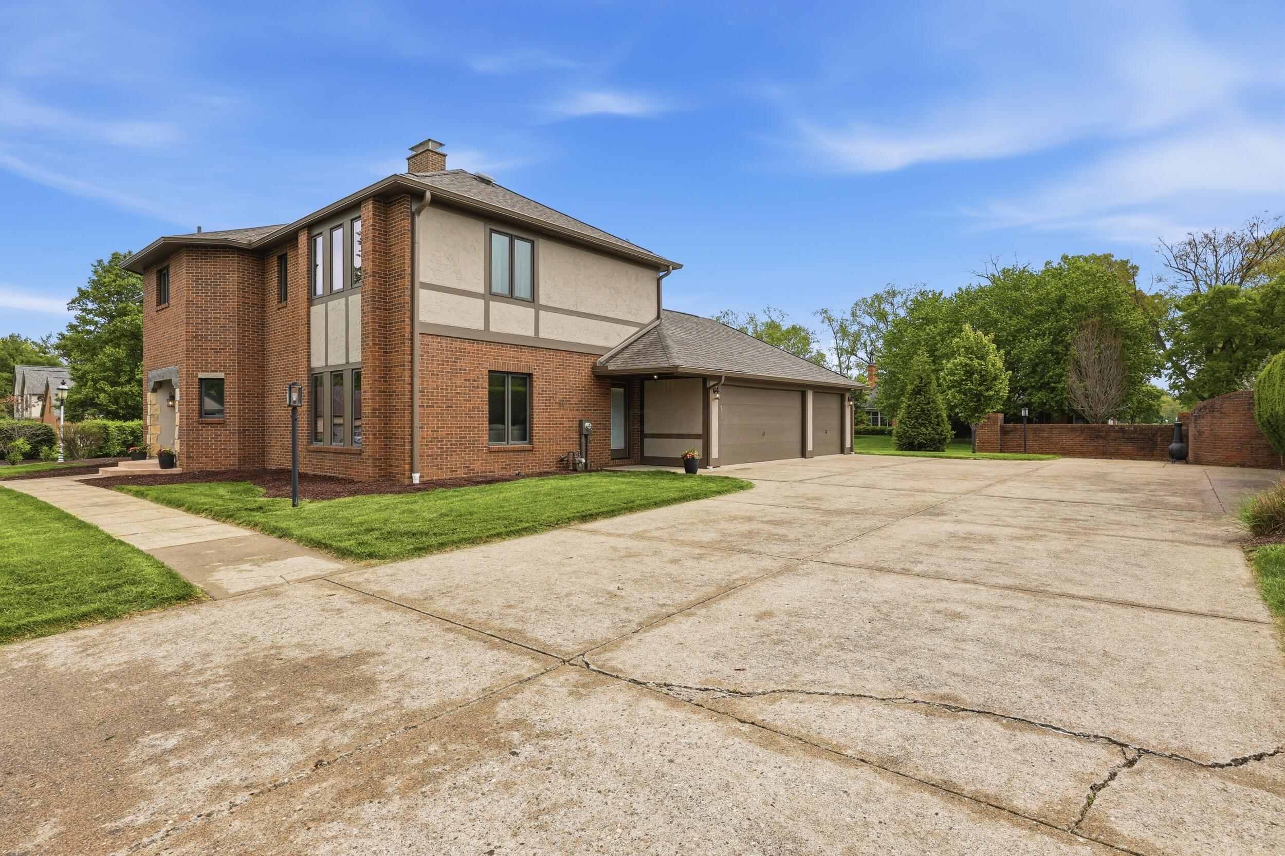180 Stanwick Court