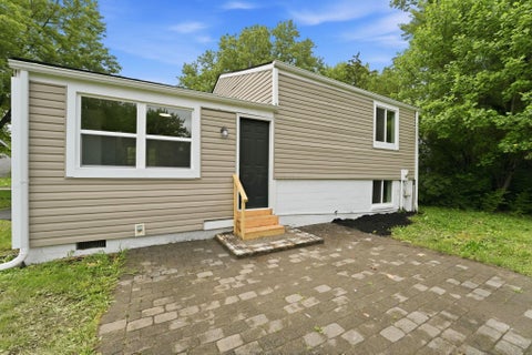 Tiny photo for 2390 Daleton Place, Columbus, OH 43232 (MLS # 226019044)