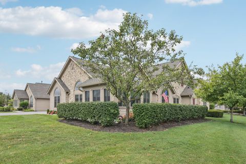 Photo of 3702 Stoneway Point, Powell, OH 43065 (MLS # 226006834)