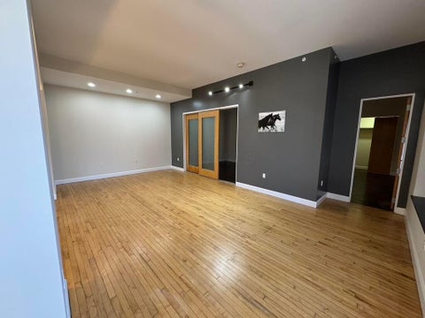 Condo For Rent - 106 N High Street #401<br/> Columbus, OH 43215
