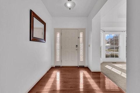 Tiny photo for 6146 Ravenhill Road, Hilliard, OH 43026 (MLS # 225045225)