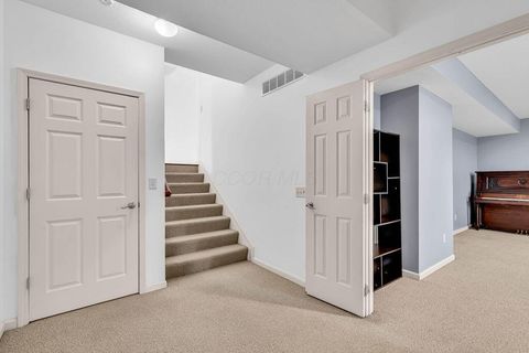 Tiny photo for 6146 Ravenhill Road, Hilliard, OH 43026 (MLS # 225045225)