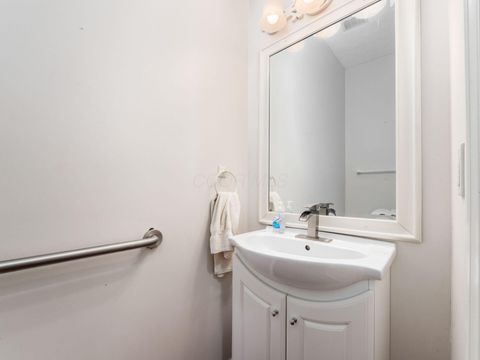 Tiny photo for 3273 Belstone Drive, Grove City, OH 43123 (MLS # 226003298)