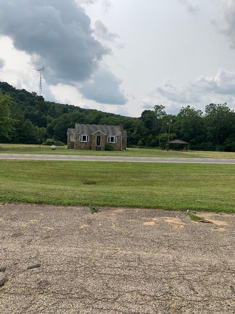 Tiny photo for 8605 Mt Vernon Road, Saint Louisville, OH 43071 (MLS # 226017607)