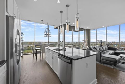 Tiny photo for 300 W Spring Street 1105 #1105, Columbus, OH 43215 (MLS # 226005117)