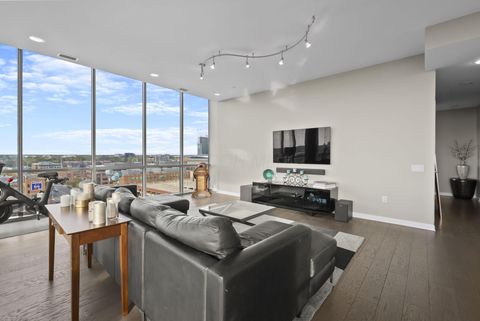 Tiny photo for 300 W Spring Street 1105 #1105, Columbus, OH 43215 (MLS # 226005117)