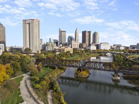 Tiny photo for 300 W Spring Street 1105 #1105, Columbus, OH 43215 (MLS # 226005117)