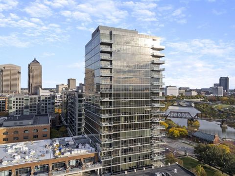 Tiny photo for 300 W Spring Street 1105 #1105, Columbus, OH 43215 (MLS # 226005117)