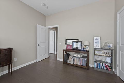 Tiny photo for 300 W Spring Street 1105 #1105, Columbus, OH 43215 (MLS # 226005117)