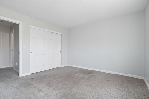 Tiny photo for 5589 Valencia Park Boulevard 11A #11A, Hilliard, OH 43026 (MLS # 225037629)