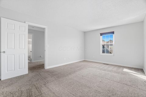 Tiny photo for 5589 Valencia Park Boulevard 11A #11A, Hilliard, OH 43026 (MLS # 225037629)