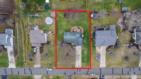 Tiny photo for 12364 Woodsfield Circle E, Pickerington, OH 43147 (MLS # 225046230)