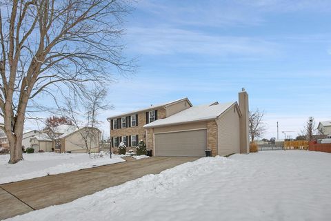 Tiny photo for 12364 Woodsfield Circle E, Pickerington, OH 43147 (MLS # 225046230)