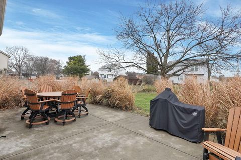 Tiny photo for 12364 Woodsfield Circle E, Pickerington, OH 43147 (MLS # 225046230)