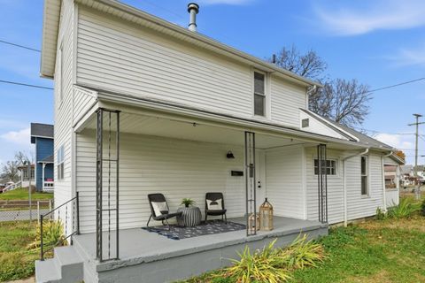 Photo of 132 Cambria Street, Newark, OH 43055 (MLS # 225043132)