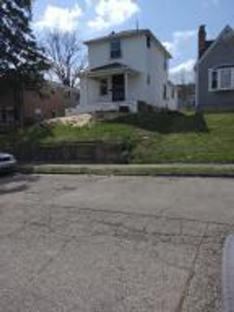 Photo of 126 Fernwood Avenue, Dayton, OH 45405 (MLS # 226006407)