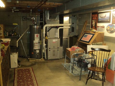 Tiny photo for 742 Fairway Drive, Washington Court House, OH 43160 (MLS # 226002333)