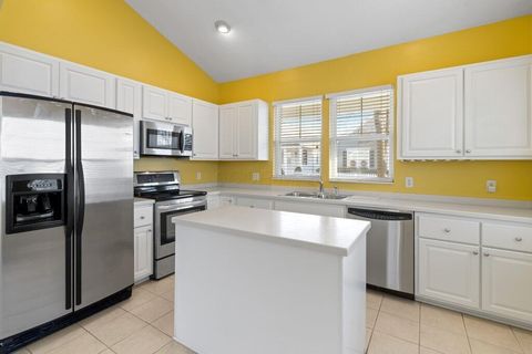 Tiny photo for 6019 Bentgate Lane, Columbus, OH 43230 (MLS # 225044494)