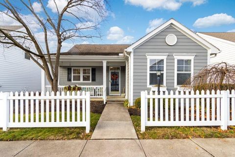 Photo of 6019 Bentgate Lane, Columbus, OH 43230 (MLS # 225044494)