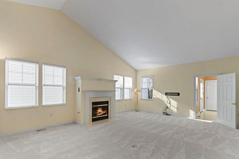 Tiny photo for 6019 Bentgate Lane, Columbus, OH 43230 (MLS # 225044494)