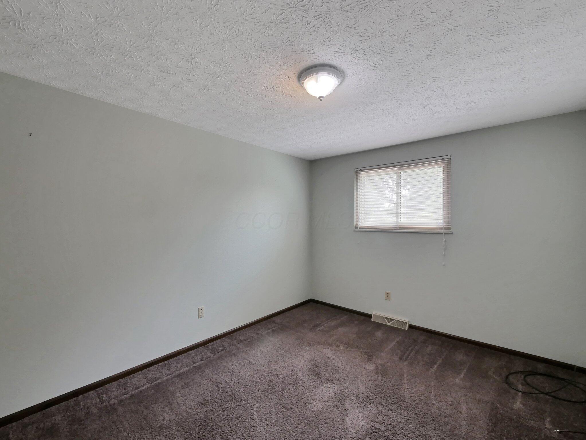 5840 Godown Road, Columbus, Ohio image 31