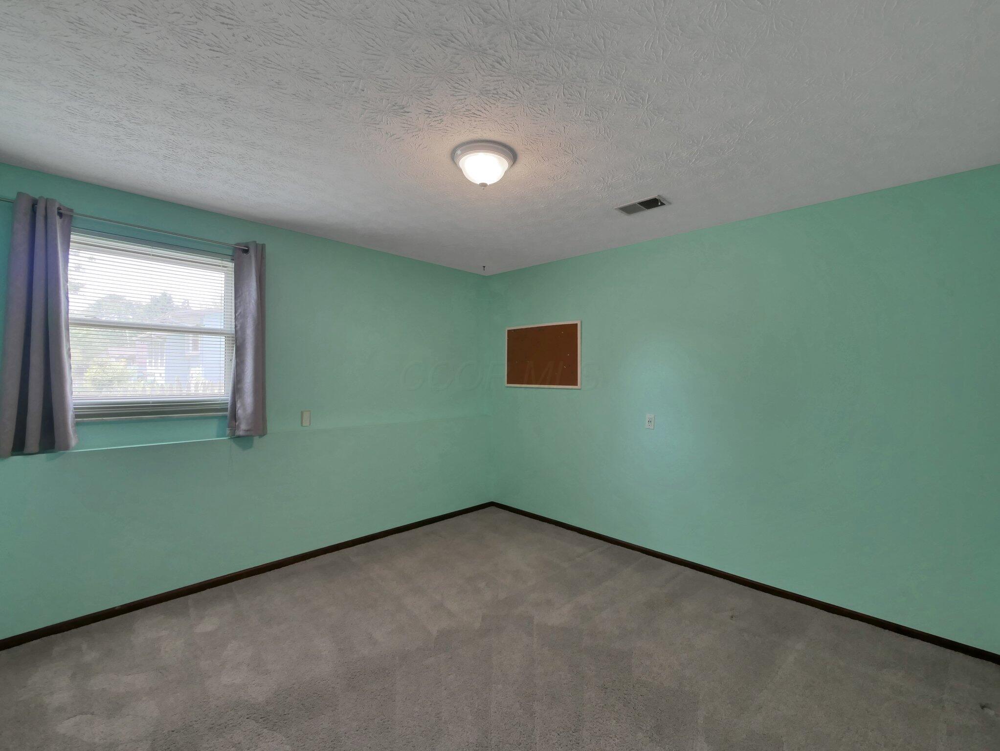 5840 Godown Road, Columbus, Ohio image 33