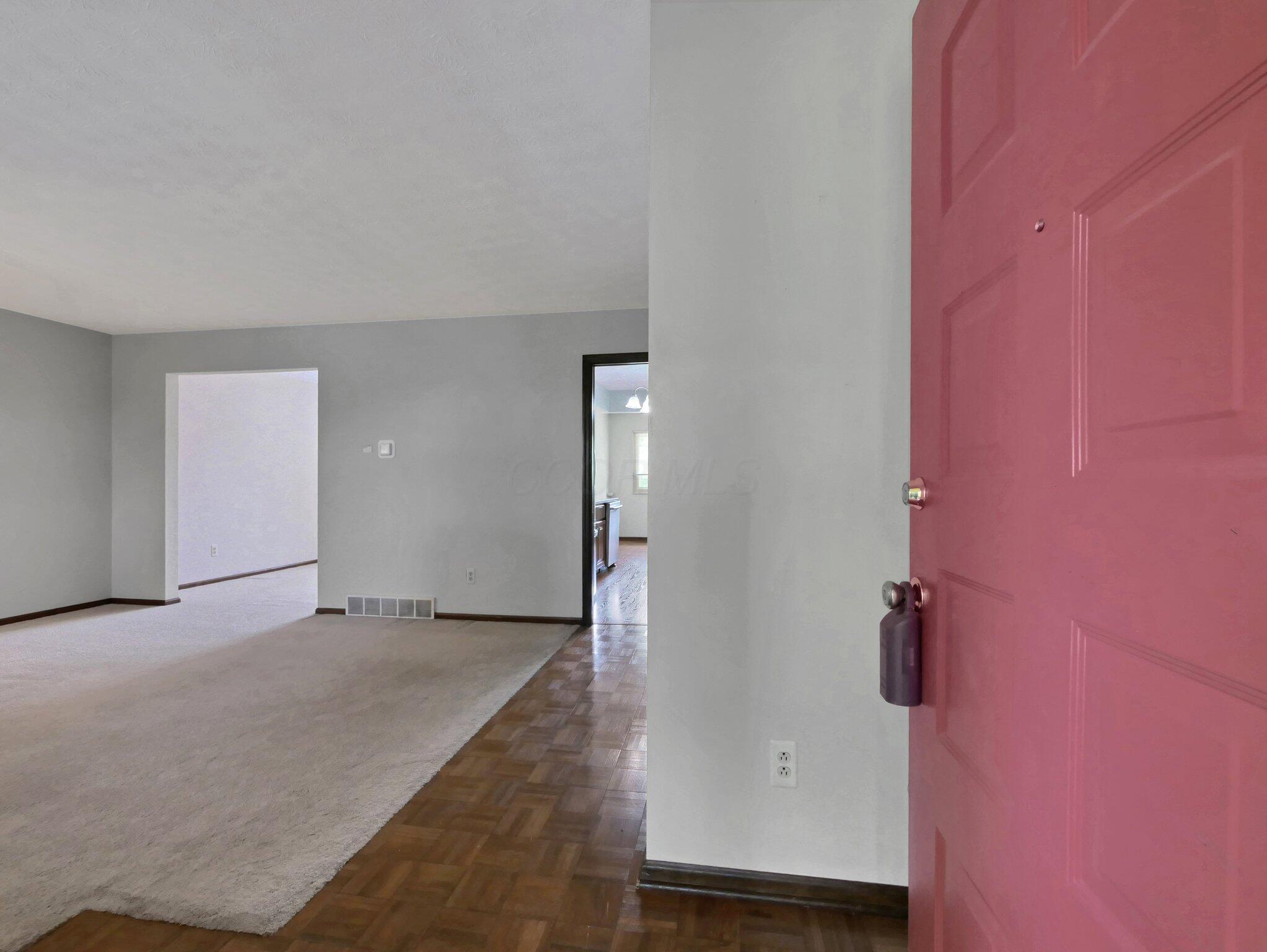 5840 Godown Road, Columbus, Ohio image 4
