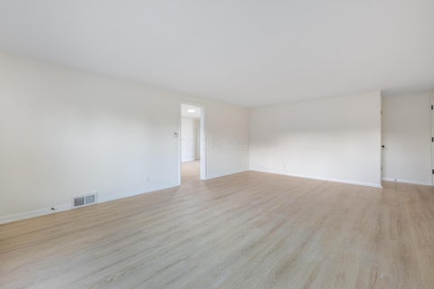 Tiny photo for 2462 Thor Drive, Springfield, OH 45503 (MLS # 226037149)