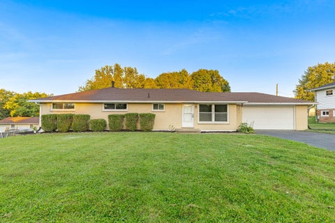 Tiny photo for 2462 Thor Drive, Springfield, OH 45503 (MLS # 226037149)