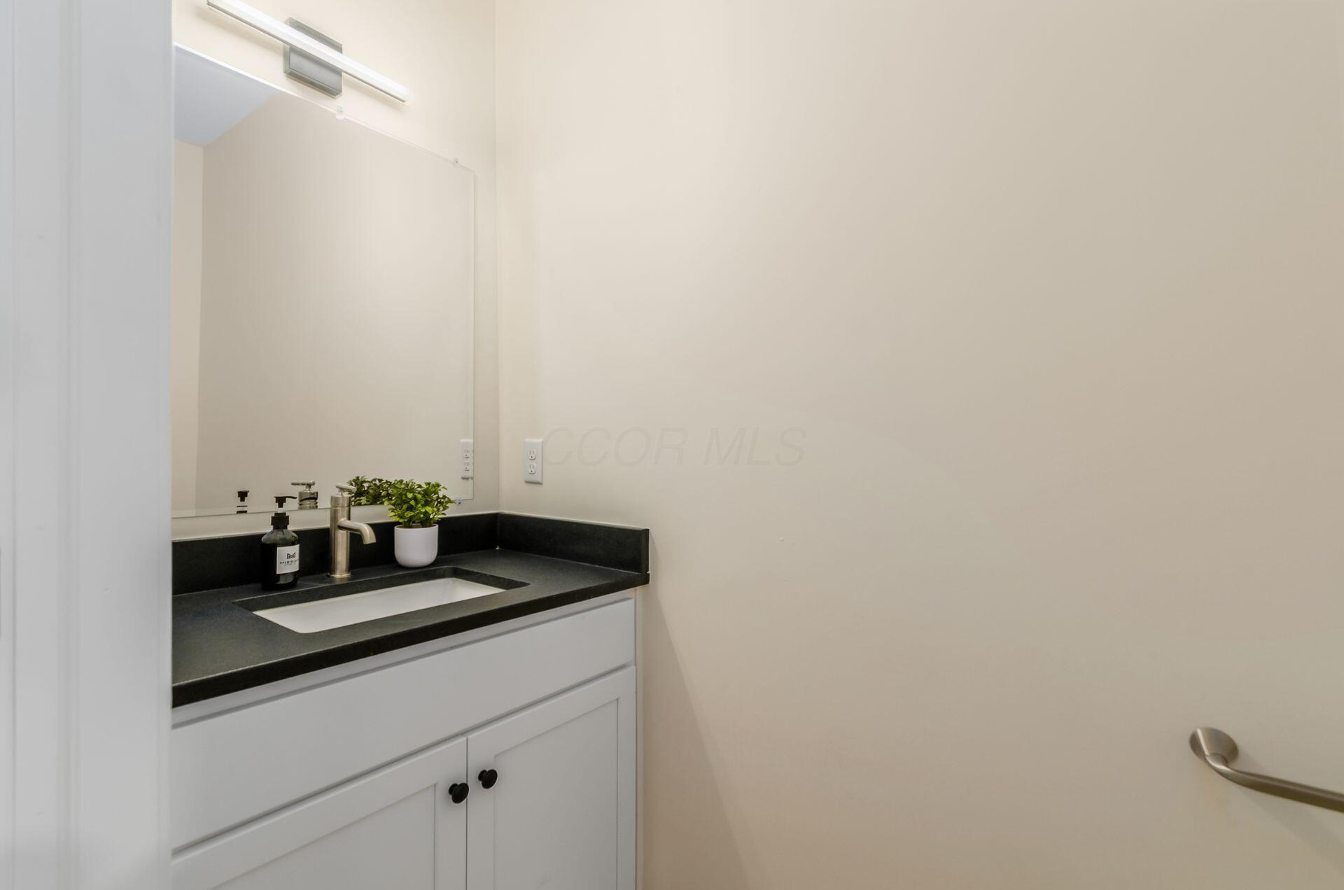 605 Frebis Avenue, Columbus, Ohio image 10