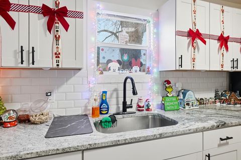 Tiny photo for 132 N Pierce Avenue, Lancaster, OH 43130 (MLS # 225044629)