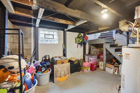 Tiny photo for 132 N Pierce Avenue, Lancaster, OH 43130 (MLS # 225044629)