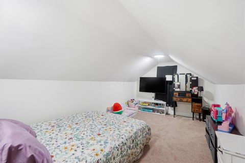 Tiny photo for 132 N Pierce Avenue, Lancaster, OH 43130 (MLS # 225044629)