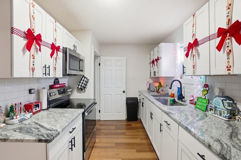 Tiny photo for 132 N Pierce Avenue, Lancaster, OH 43130 (MLS # 225044629)