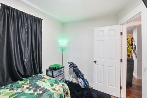 Tiny photo for 132 N Pierce Avenue, Lancaster, OH 43130 (MLS # 225044629)