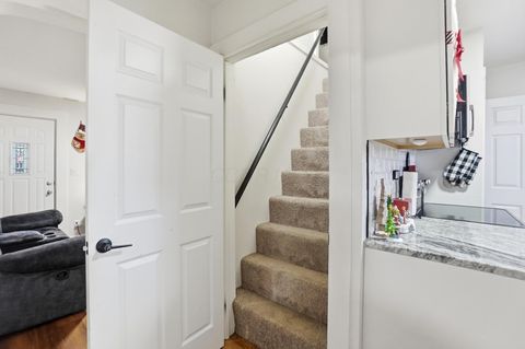 Tiny photo for 132 N Pierce Avenue, Lancaster, OH 43130 (MLS # 225044629)