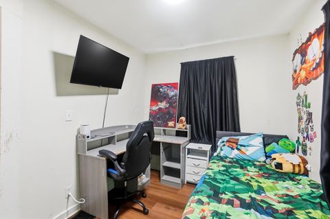 Tiny photo for 132 N Pierce Avenue, Lancaster, OH 43130 (MLS # 225044629)